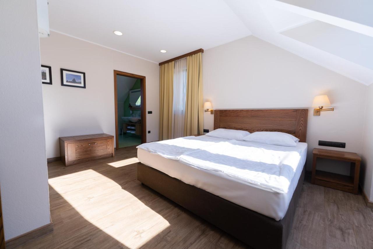 Arena Hotel