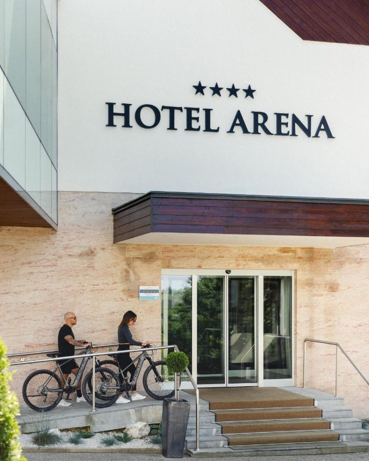Arena
